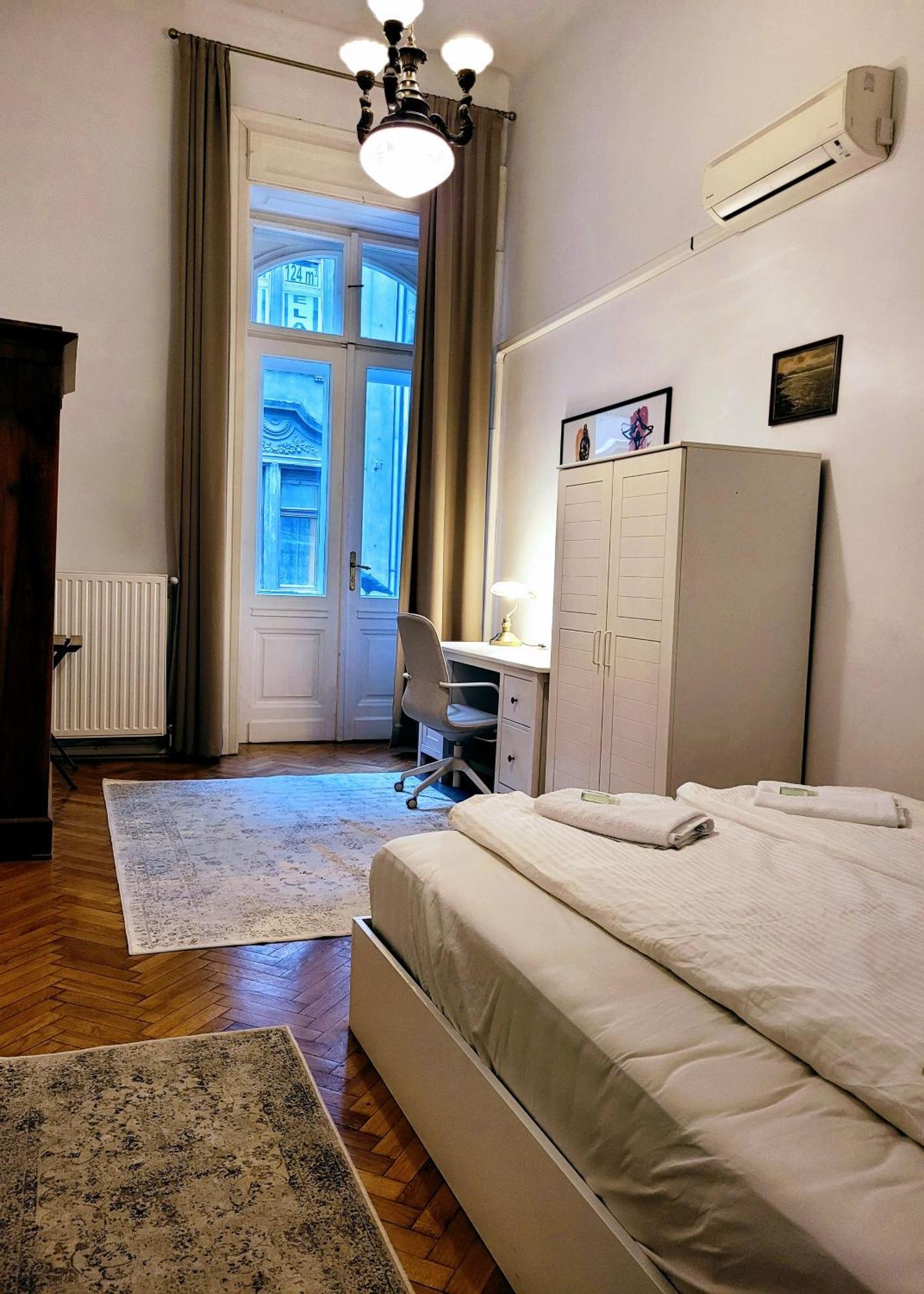 Christoph'S Central Apartment Budapest Eksteriør bilde